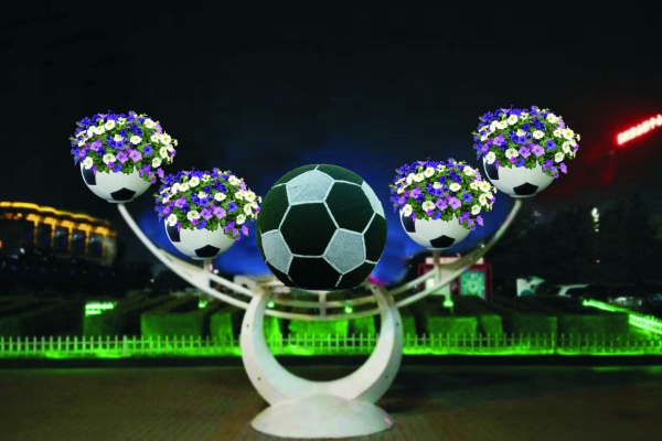 ОМЕГА 2 с Футбольным мячом из искусственного газона, цветочница вертикального озеленения