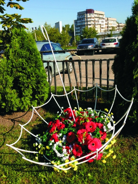ЗОНТИК ажурный, цветочница с термо-чашей от производителя: завод городской уличной мебели Lora-Park