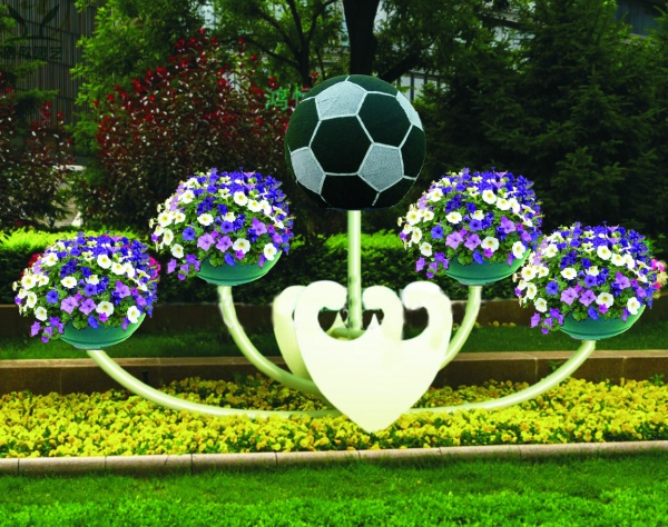 5 ЛЕПЕСТКОВ с футбольным мячом в центре, цветочница вертикального озеленения с термо-чашами от производителя: завод городской уличной мебели Lora-Park